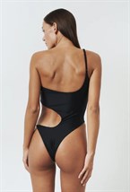 Слитный купальник - фото 52947