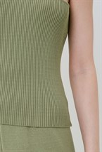 Топ "Вырез" - фото 54044