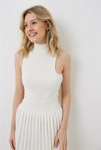 Топ "Вырез" - фото 54046