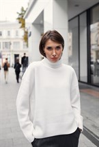 Свитер из кашемира и шерсти в стиле оверсайз - фото 55899