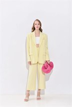 Костюм с укороченными брюками - фото 58946