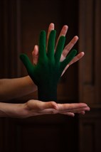 Объект "Рука художницы", правая - фото 68079