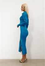 Платье вязаное с разрезом - фото 70128