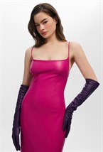 Платье из экокожи - фото 72989