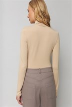 Водолазка из трикотажа - фото 76765