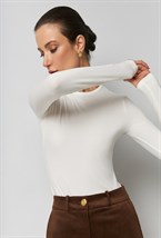 Лонгслив из трикотажа - фото 76770