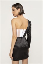 Платье на одно плечо - фото 78816