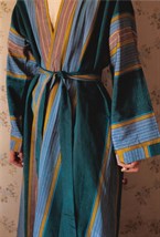 Шелковое кимоно LIGHT LINES унисекс - фото 81310