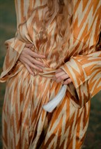 Шелковый кафтан ZIGZAG GOLD - фото 81342