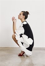 Футболка с цветами - фото 82924