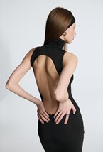 Платье с открытой спиной - фото 88697