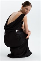 Платье с открытой спиной «Take me off» - фото 92257