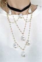 чокер с жемчугом и цепями - фото 94366