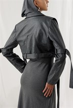 Серая куртка с люверсами - фото 96179