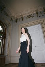 Брюки с объемной складкой - фото 99018